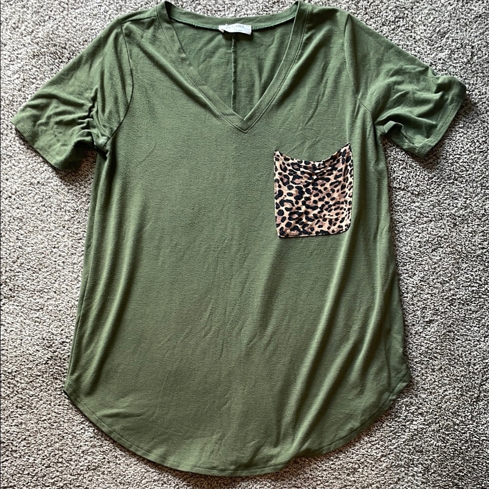 Zenana Leopard Print Tee